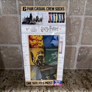 Harry Potter Casual Crew Socks Set
Womens 8-13 mens 7-12 unisex